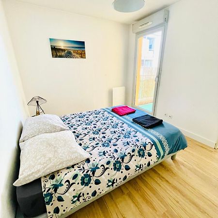 Appartement Avec Place De Parking Et Piscine Villefranche-sur-Saone Ngoại thất bức ảnh